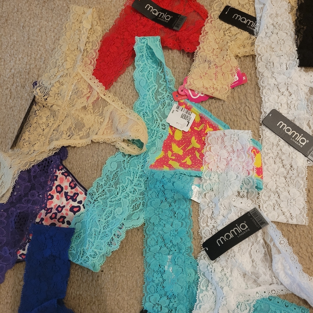 12 new thongs! With tags,never worn / tried on
